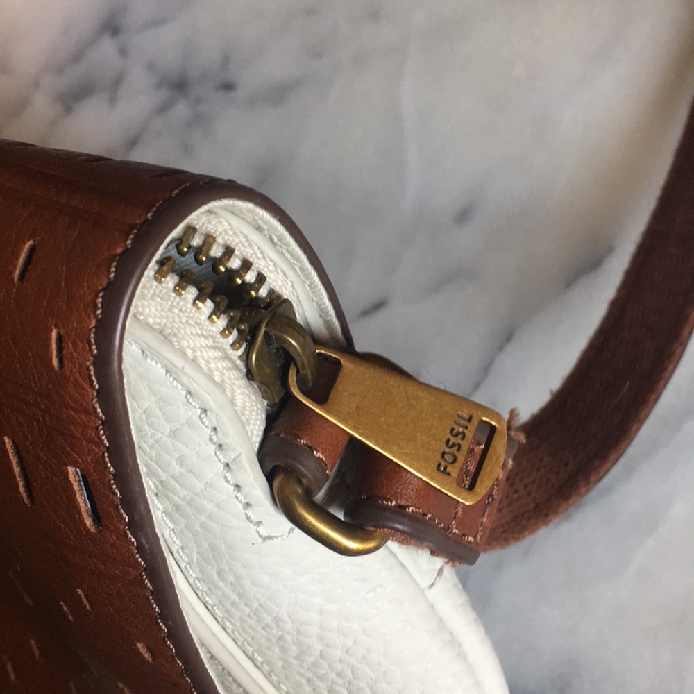 Fossil Kinley Crossbody Bag in Vanilla - Picture 6 of 8